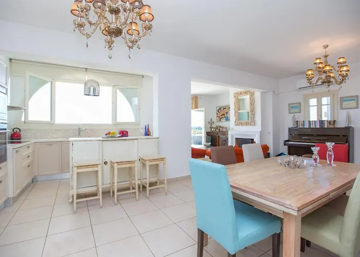 Victor 2 Вилла *